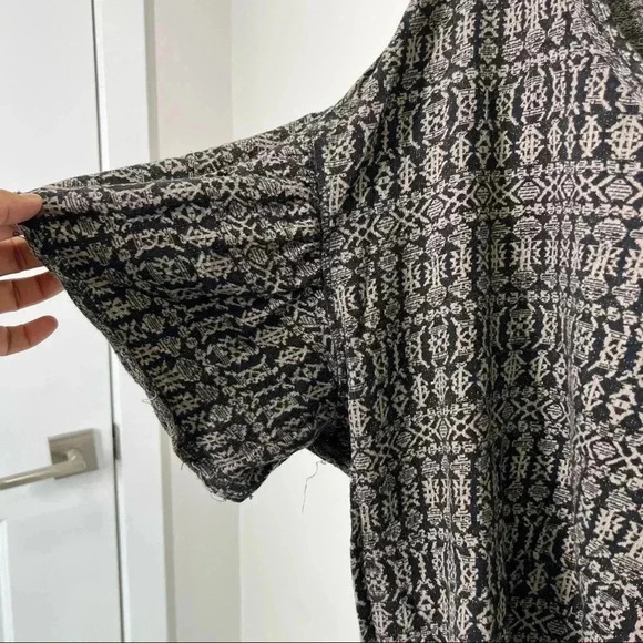 Free People Black Taupe‎ Cotton Knit Comfy Short Top Ruffle Sleeves size L - Picture 6 of 11